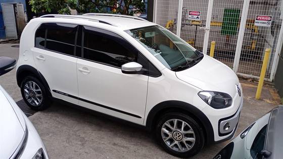 VOLKSWAGEN CROSS UP 1.0 MPI 12V FLEX 4P AUTOMATIZADO VOLKSWAGEN CROSS UP 1.0 MPI 12V FLEX 4P AUTOMATIZADO
